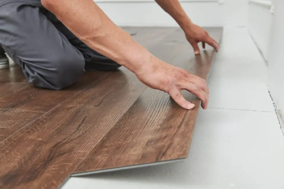 How To Replace Interlocking Laminate Flooring
